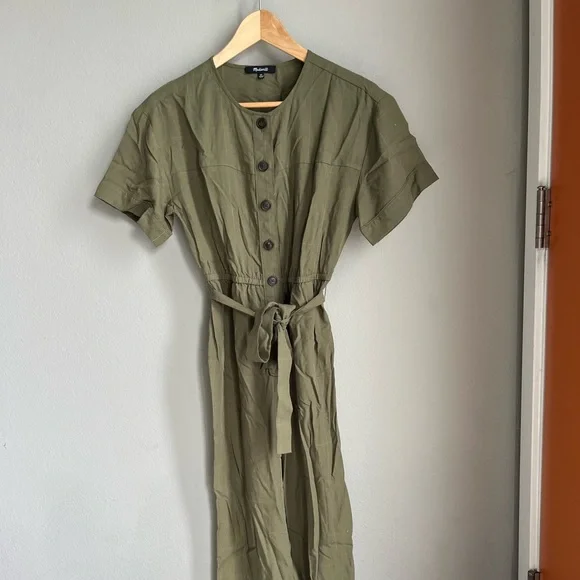 Madewell Short-Sleeve Belted Jumpsuit - Picture 4 of 5